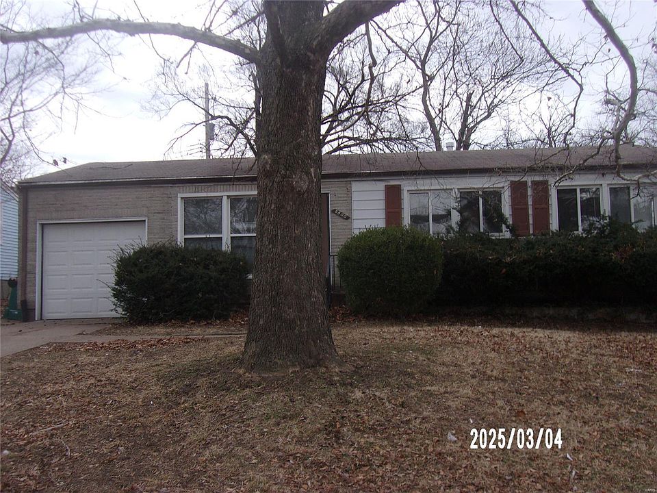 1st image of 9800 Gloucester Dr
