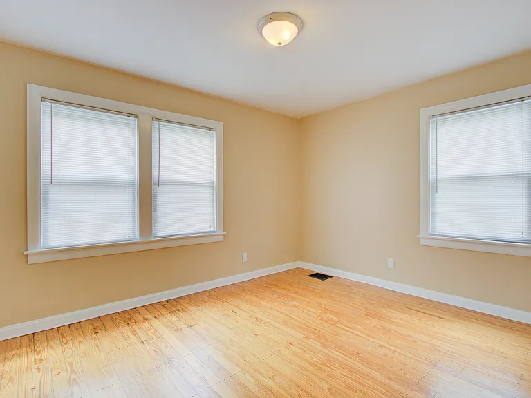 100 W Central Ave — Photo 17