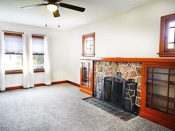 4th image of 405 Whipple Ave