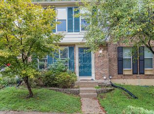 9086 Tiffany Park Ct, Springfield, VA 22152