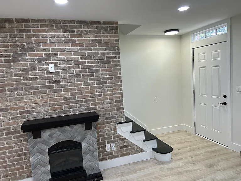 3123 Colonial Way #H — Photo 7