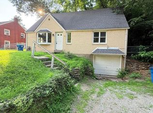 6029 Poketa Rd, Verona, PA 15147