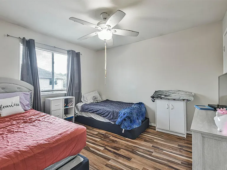 11735 Pebble Sands Dr — Photo 17