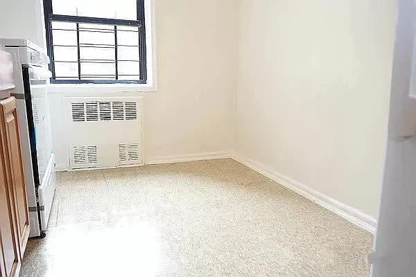 Rented by Duradox Management LLC | media 11