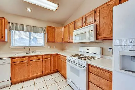 8148 Sun Country Dr — Photo 4