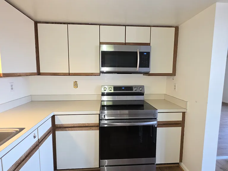 85 Brainerd Rd #411 — Photo 33