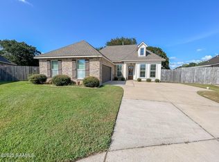113 Piper Crest Ln, Youngsville, LA 70592