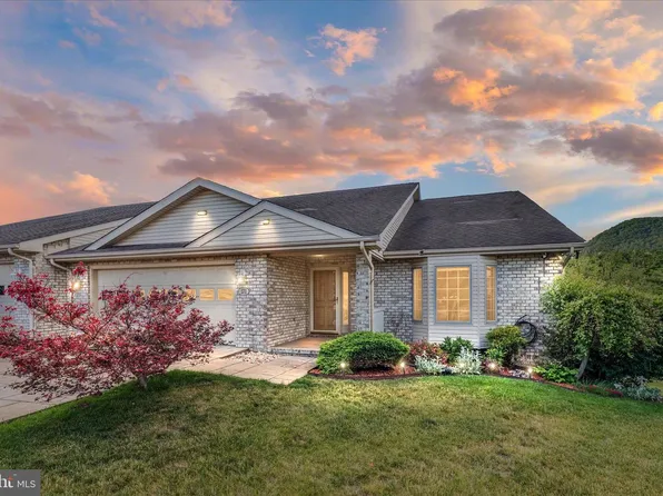 171 Daniel Ct, Strasburg, VA 22657