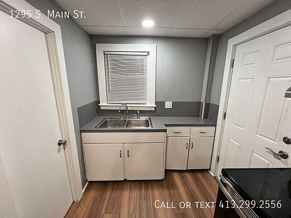 4th image of 1295 S Main St