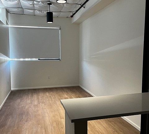 5th image of 181 S Tucson Blvd #214
