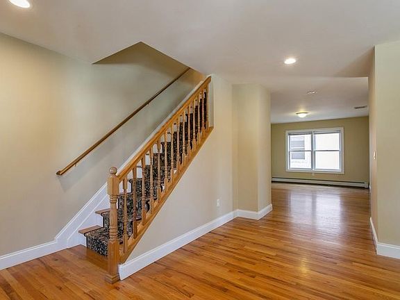 3rd image of 89 Wickes Ave #1