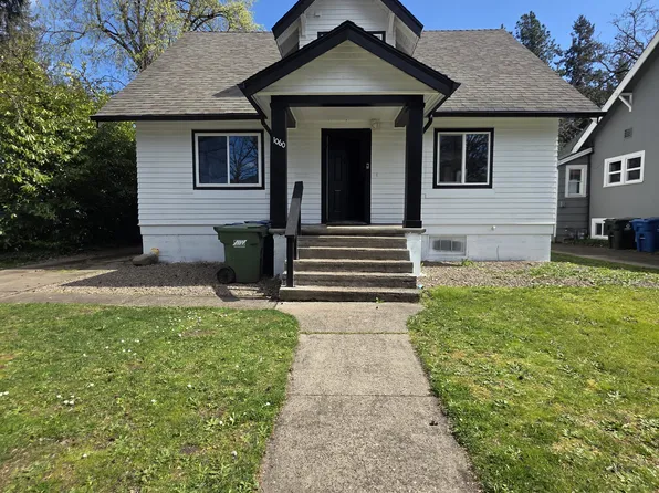 1060 15th St NE, Salem, OR 97301