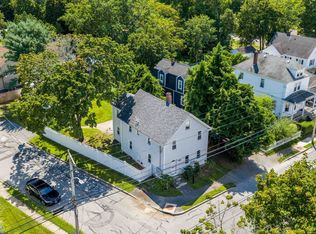 61 Bridge St, Fairhaven, MA 02719