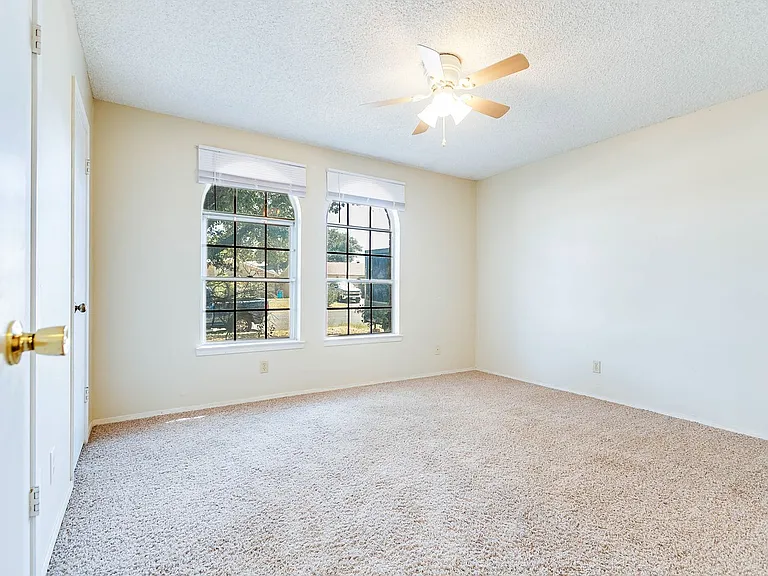 3846 Deerfield Rd — Photo 17