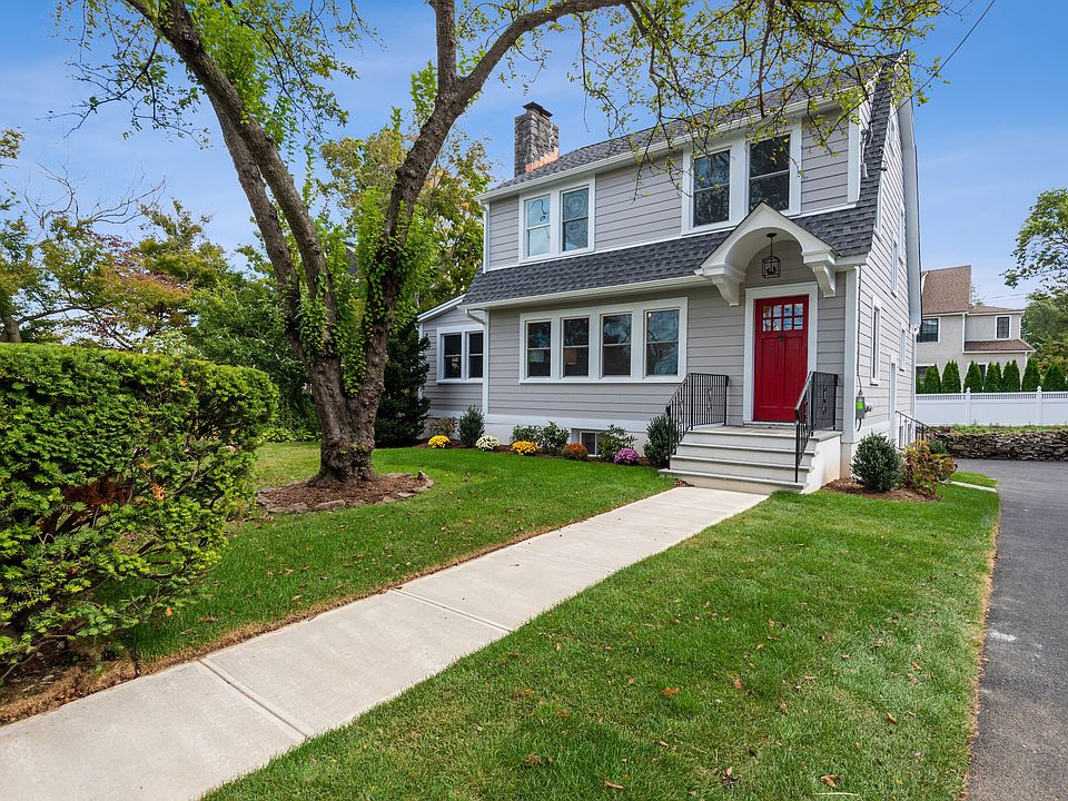 1st image of 19 Franklin Ave