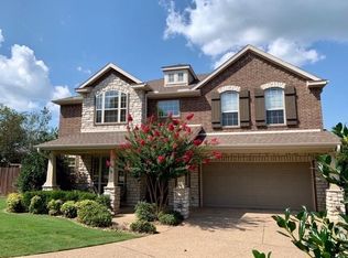 5625 E Gi Gi Cir, Fayetteville, AR 72703