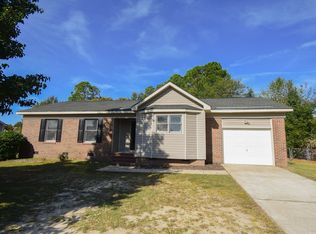 5827 Labonte Dr, Hope Mills, NC 28348