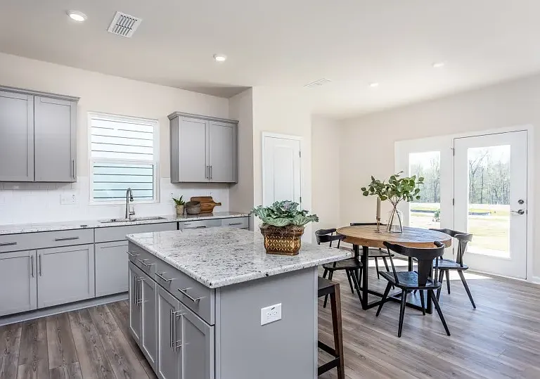 545 Campbell Ridge Pl — Photo 2