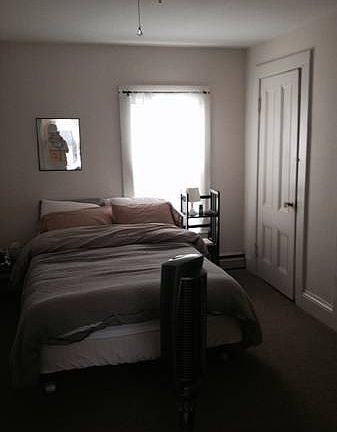 3rd image of 802 N Tioga St #2