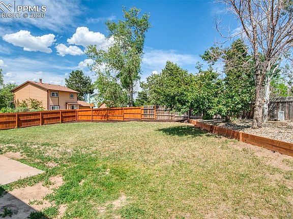 4th image of 7685 Gibralter Dr