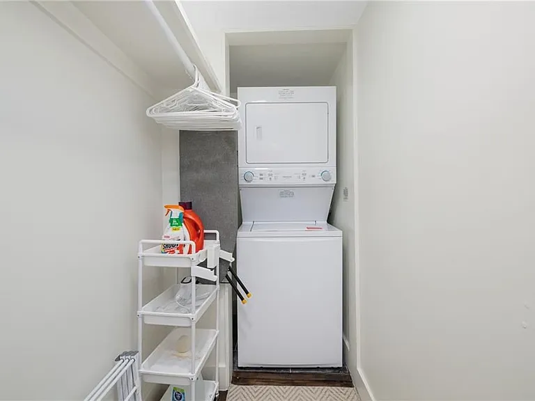 8 Cross St #1 — Photo 22
