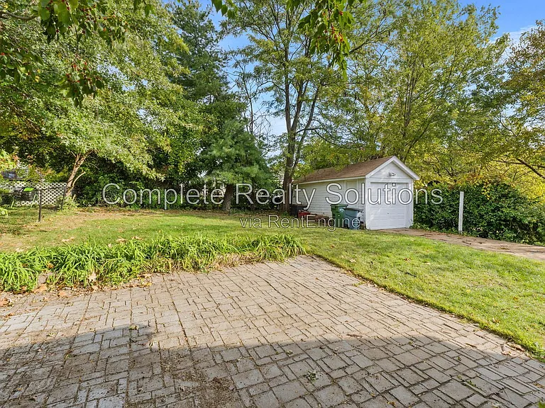 8511 Florence Ave — Photo 6