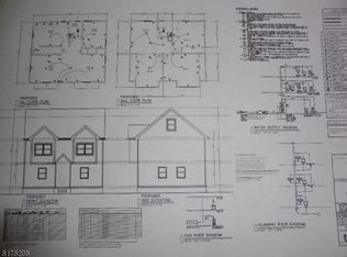 23 Kent Rd, Paterson, NJ 07502