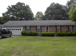 1312 Orchard Ln, Corinth, MS 38834