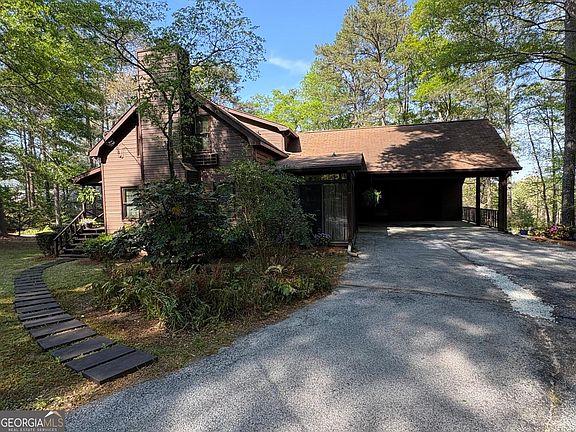 4th image of 3121 Bonds Lake Rd NW