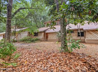 1213 Nelson Dr, Ocean Springs, MS 39564