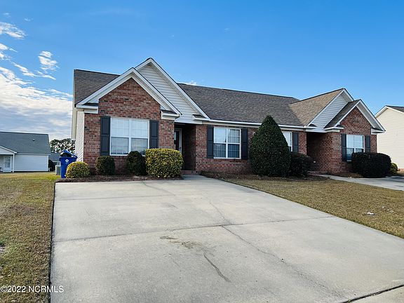 5th image of 2920 A Jessica Dr