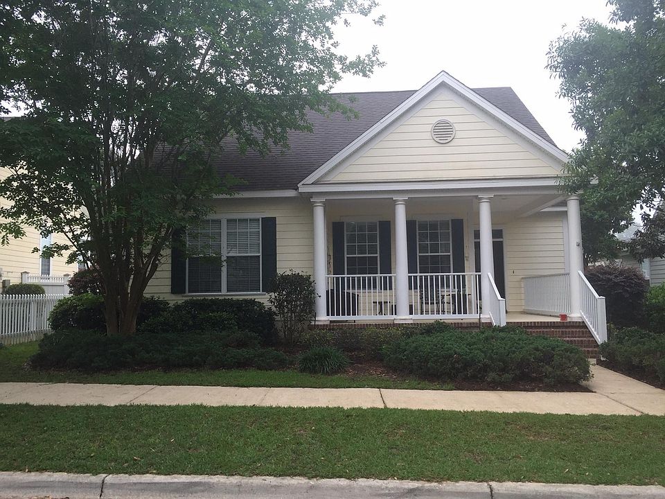 1st image of 3249 Stanhope Dr