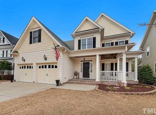 2725 Cameron Pond Dr, Cary, NC 27519