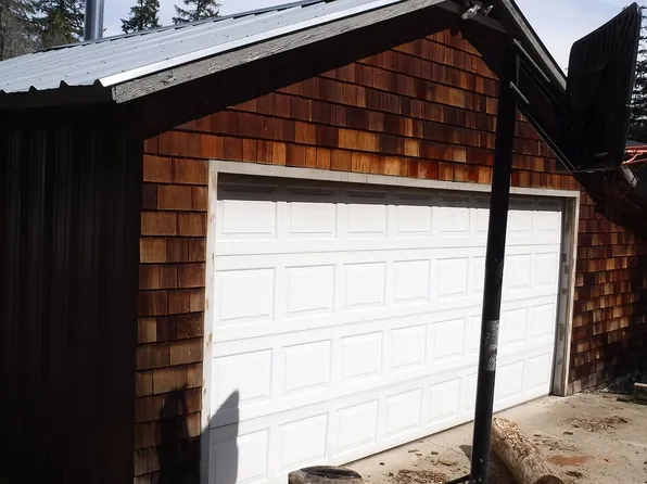 1421 Country Club Rd, Hood River, OR 97031