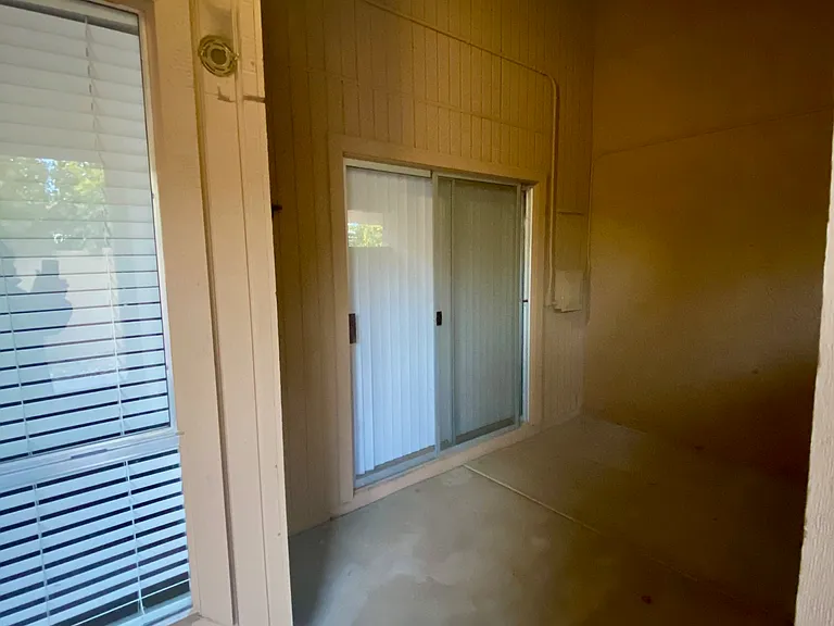 502 W Tonopah Dr #6 — Photo 16