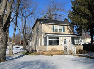 320 E Cravath St, Whitewater, WI 53190