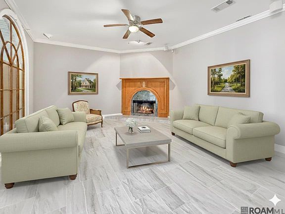 2nd image of 20359 Lynda Dr