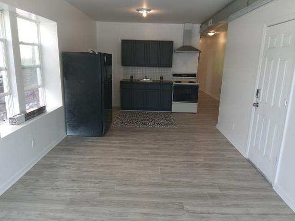 2nd image of 5145 Highland Ave #2E