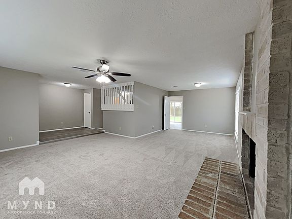4th image of 508 Oak Harbor Dr