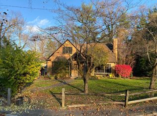 138 Fairfax Dr, Huntington, WV 25705