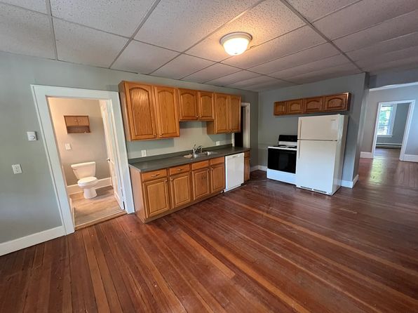 23 North St APT 2L