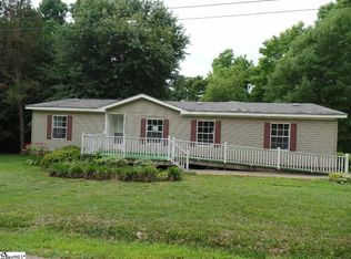 29 Wright Way Ln, Simpsonville, SC 29681