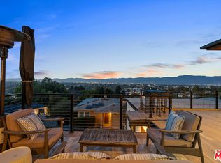 11358 Hendley Dr, Studio City, CA 91604