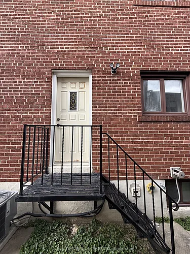214 Fairglen Ave Photo 1