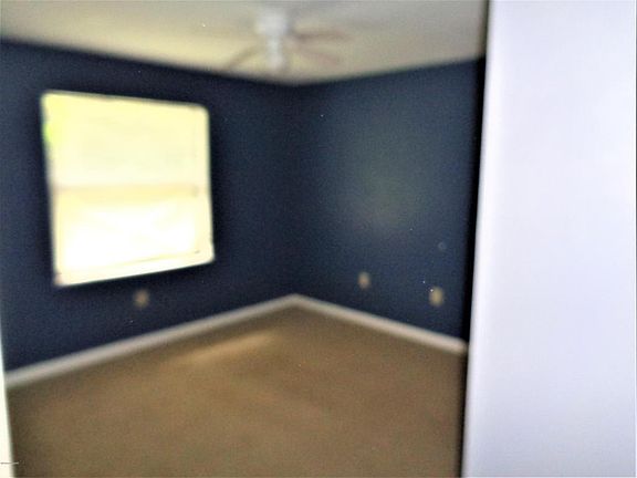 5th image of 903 Hibiscus Ave