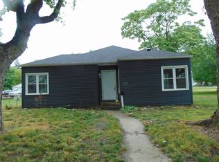 2718 S Walnut St, Muncie, IN 47302