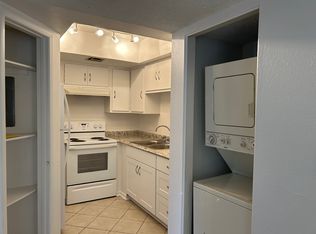 5725 Smoke Ranch Rd UNIT B, Las Vegas, NV 89108