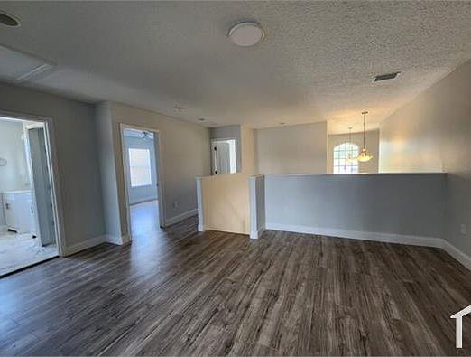 4th image of 13031 Avalon Crest Ct