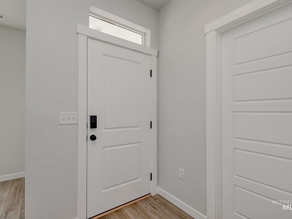 3rd image of 4457 N Magical Creek Ave