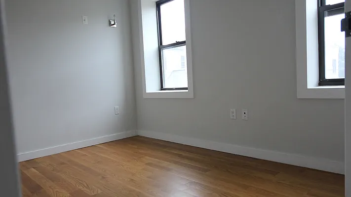 Rented by Nooklyn NYC LLC | media 9
